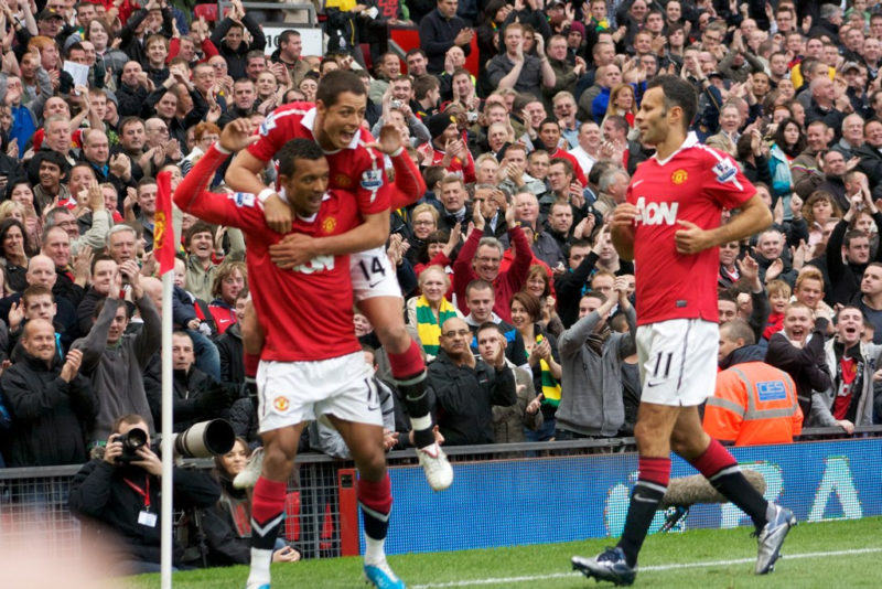 Manchester United players celebrating
